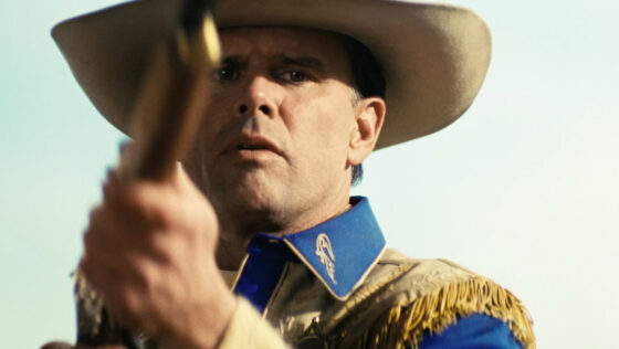 Уолтон Гоггинс рассказал о захватывающих съёмках и обновлении сюжета 2 сезона «Фоллаут»